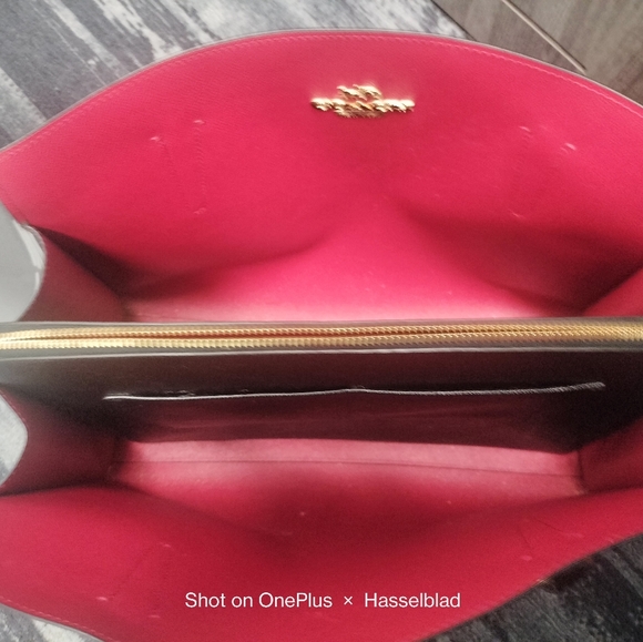 Large Coach Carry all in Great condition - Picture 2 of 6